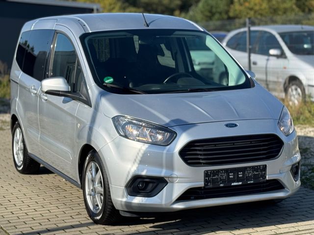 Ford Tourneo Courier 1.0 Trend 101PS 6 Gang Klima USB