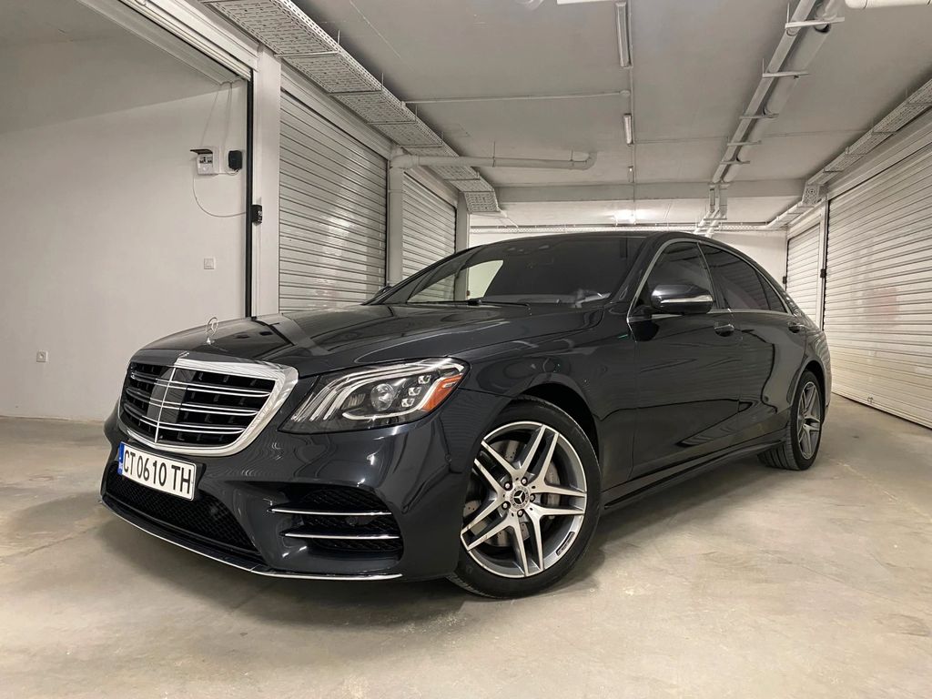 Mercedes-Benz S 560