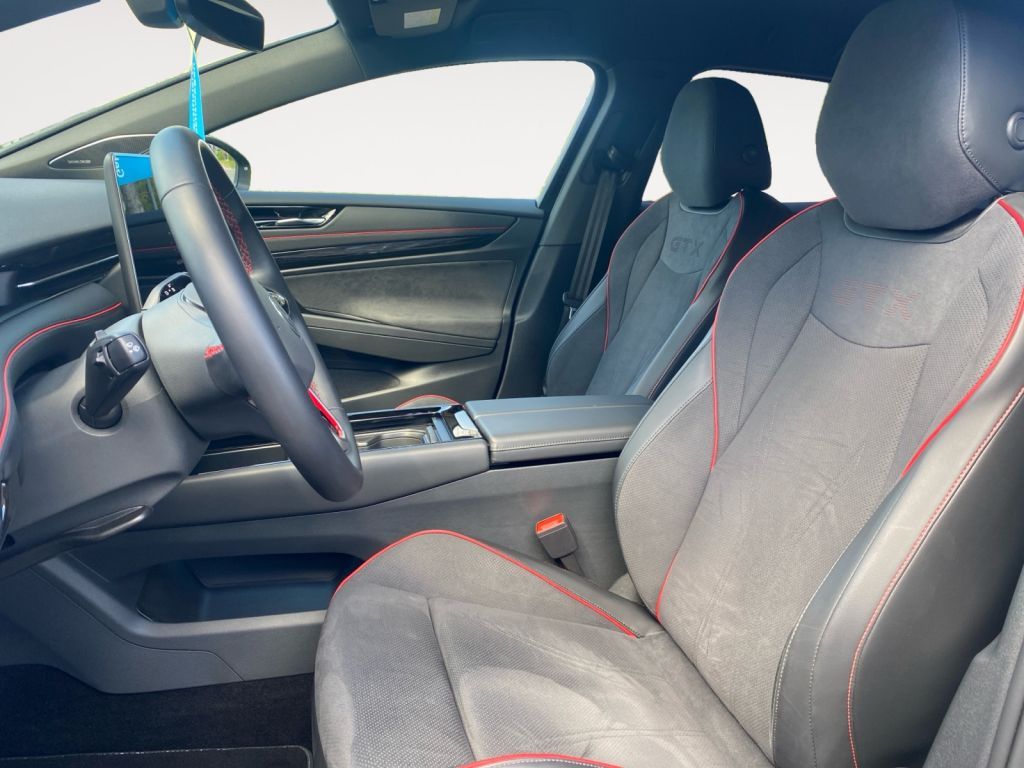 Fahrzeugabbildung Volkswagen ID.7 Tourer 4Motion GTX AHZV DCC Voll