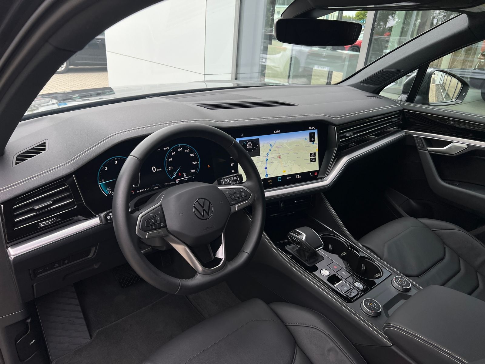 Fahrzeugabbildung Volkswagen Touareg 3.0 TDI 4MOTION *AHK, Luft, Leder, ACC,