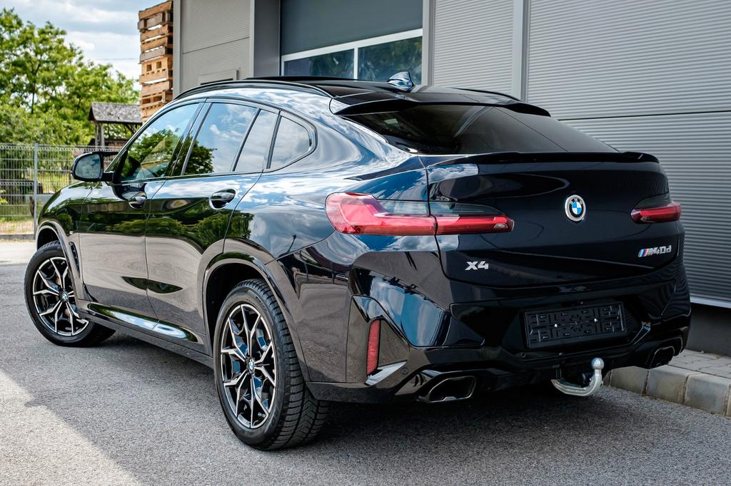 BMW X4 M40