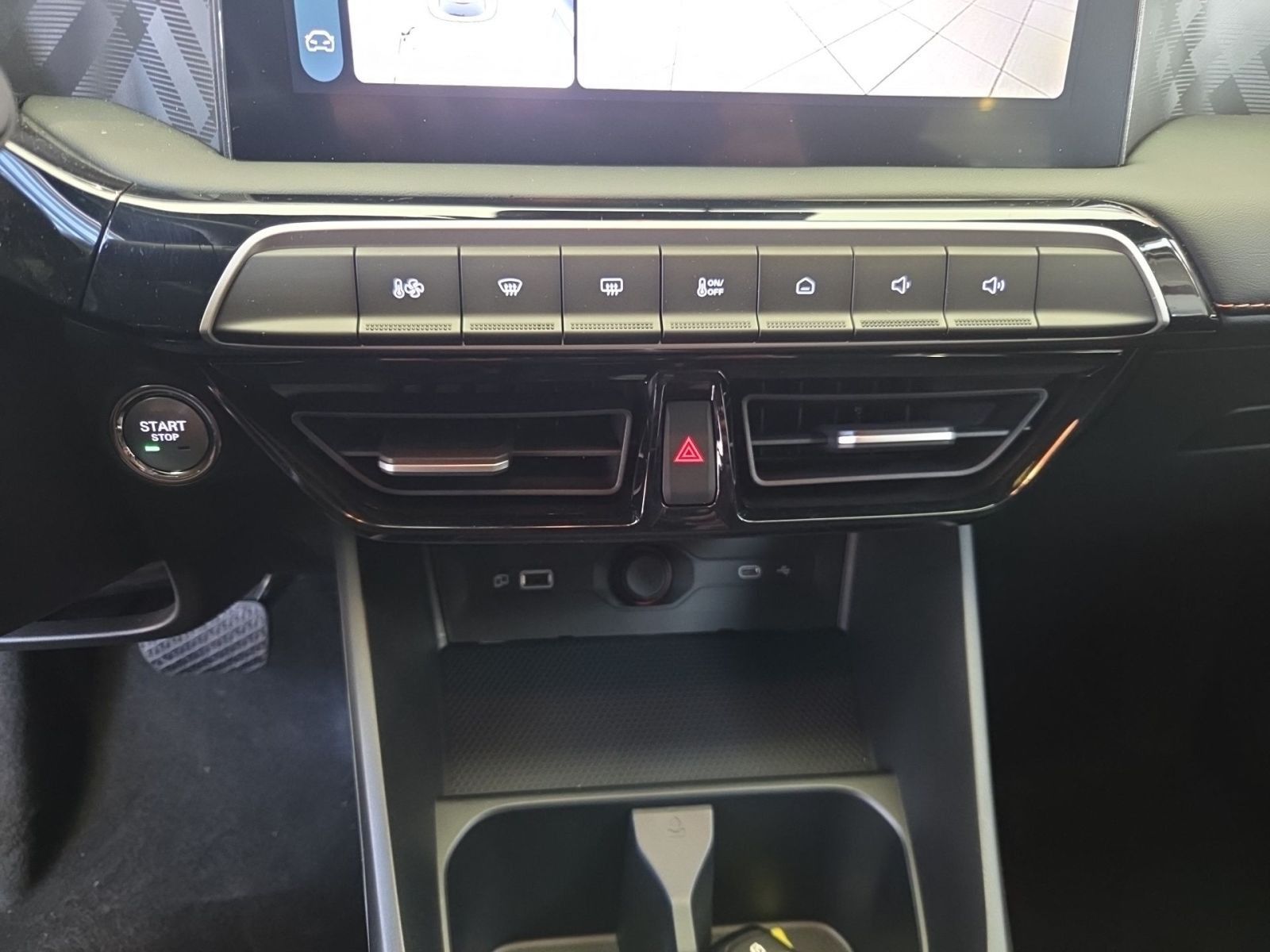 Fahrzeugabbildung MG MG3 Hybrid+ 3 1.5 Hybrid+ 143 kW Luxury