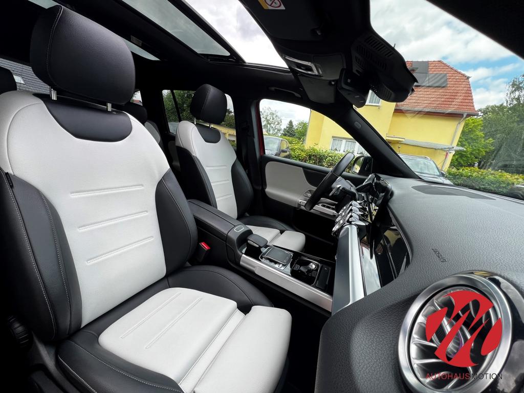 Mercedes-Benz GLB 220