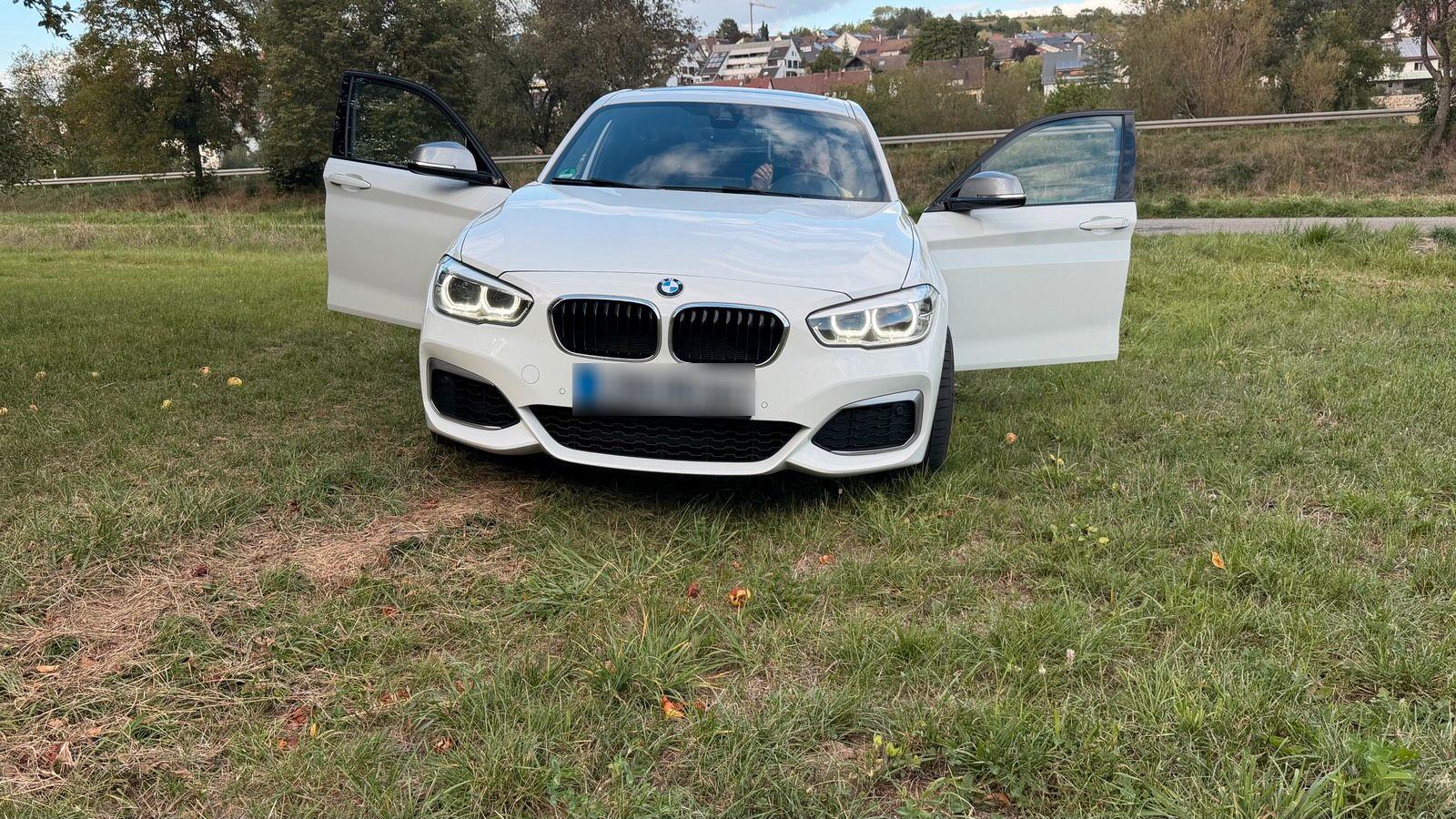BMW M140i