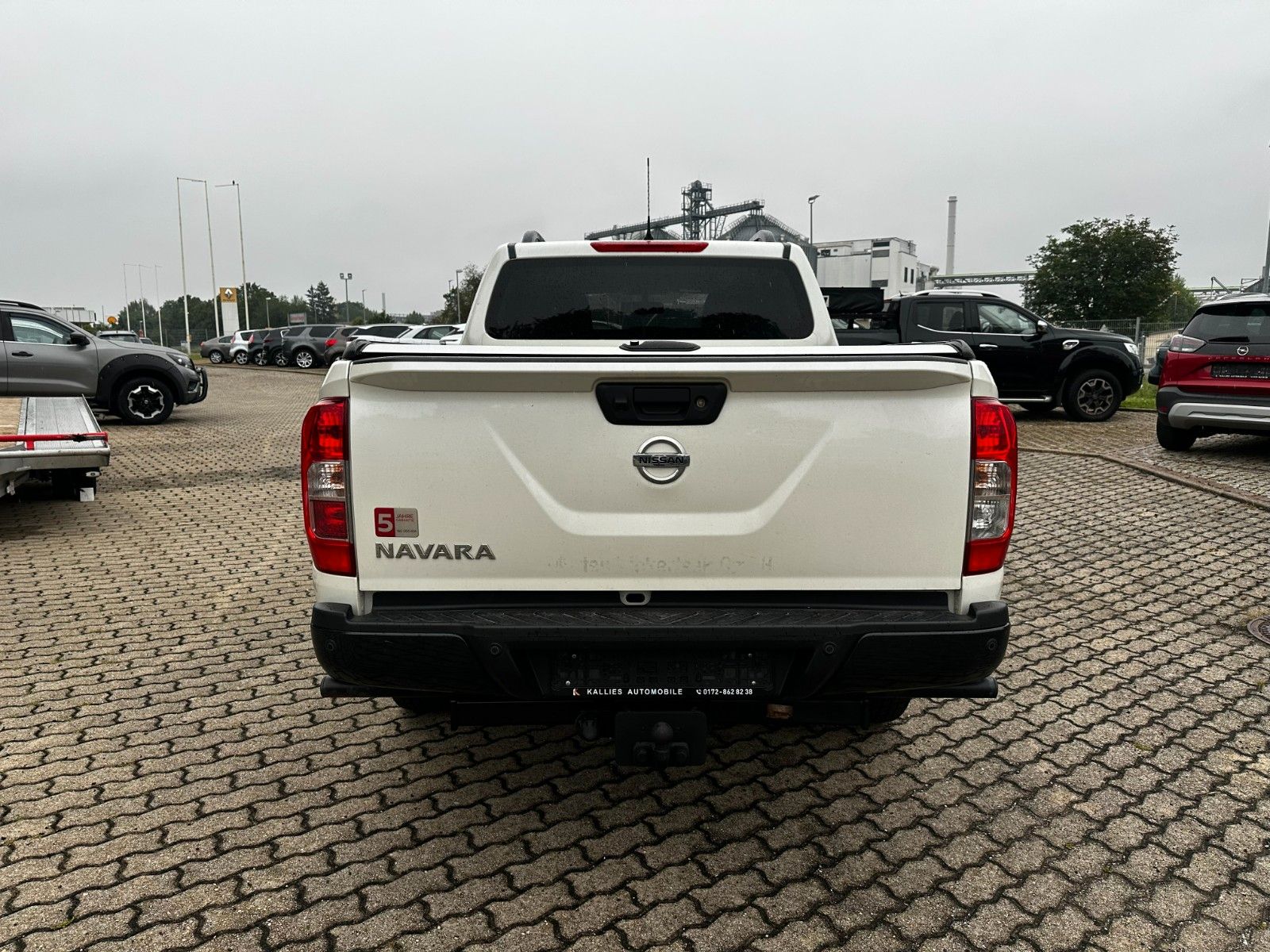 Fahrzeugabbildung Nissan Navara NP300 Acenta King Cab 4x4