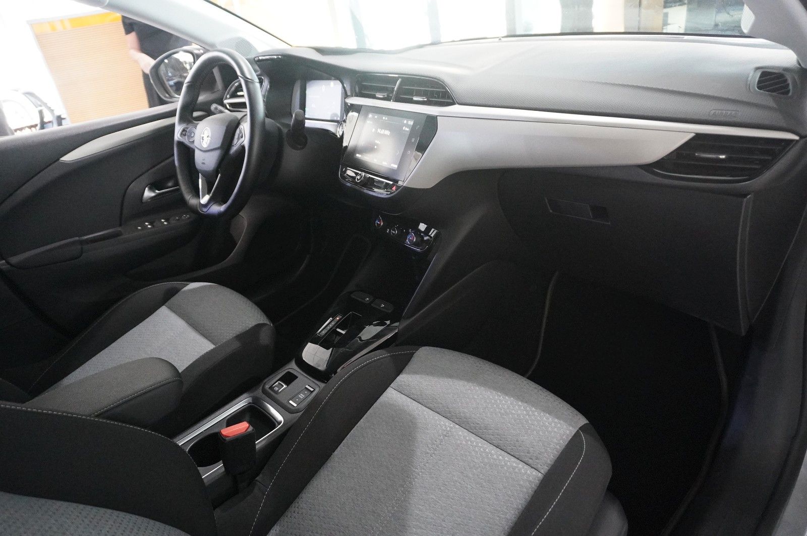 Fahrzeugabbildung Opel Corsa-e "FACELIFT" 3-PHASIG EDIT. NAVI/LED/DAB+