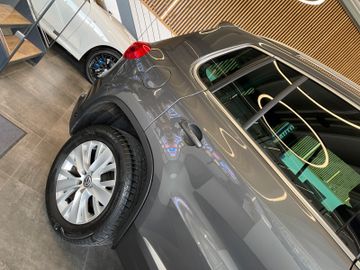 Volkswagen Tiguan Life TSI 4Motion *1.HAND*NAVI*XENON* SHZ*