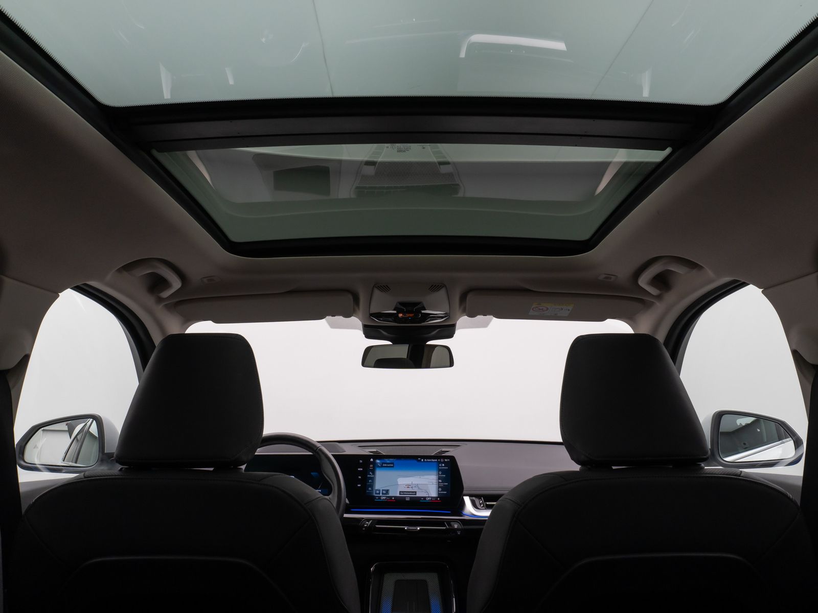 Fahrzeugabbildung BMW X1 xD20d xLine 360°Panorama HUD DAB Komfort AHK