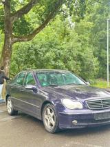 Mercedes-Benz Mercedes c220 TÜV neu - gebrauchte Mercedes-Benz C 220 aus dem Jahr 2003