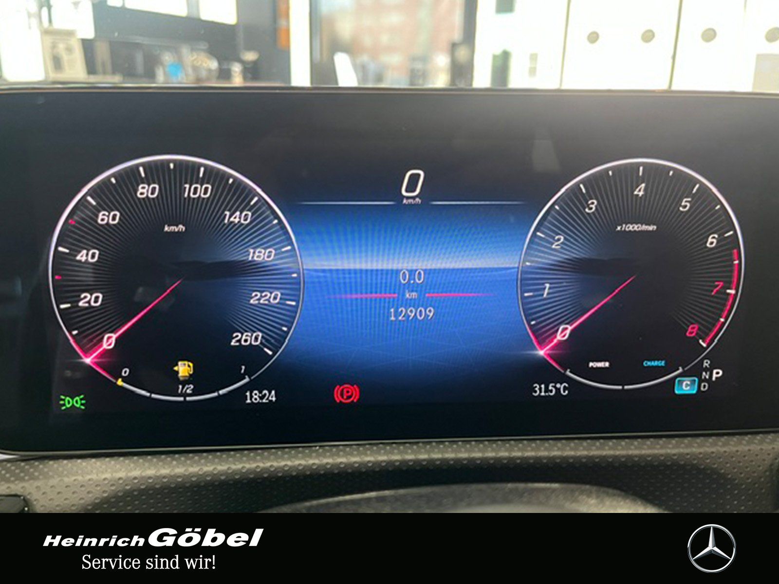 Fahrzeugabbildung Mercedes-Benz A 180 Lim. AMG LINE+WINTERPAKET+KEYLESS+LED+CAM