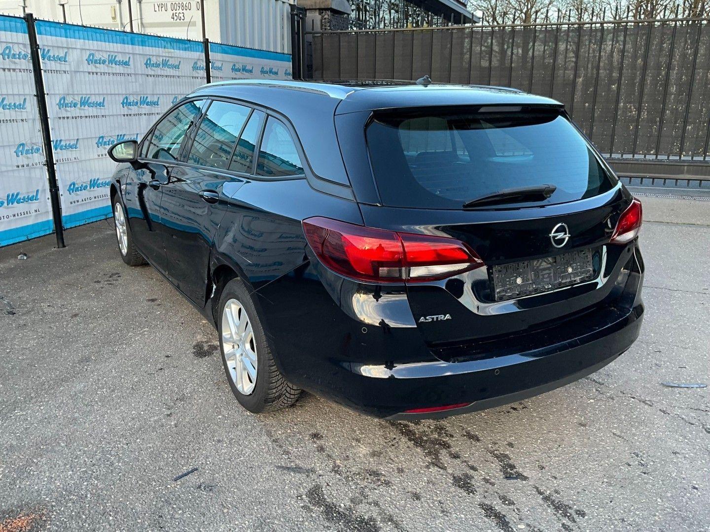 Opel Astra Sports Tourer 1.2 Turbo (96kW)