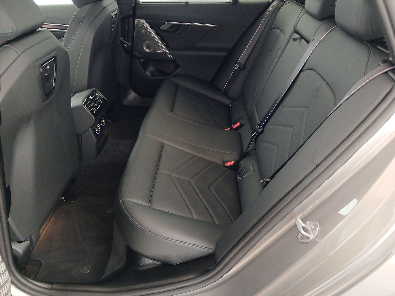 BMW i5 eDrive40 Tour MSportPro LiCoPr Autobahnassist foto 12
