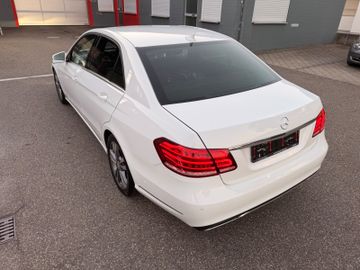 Mercedes E 200 - 9