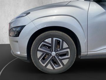 Hyundai Kona Select Elektro Kam.+KeyLess+Navi+SHZ+ACC