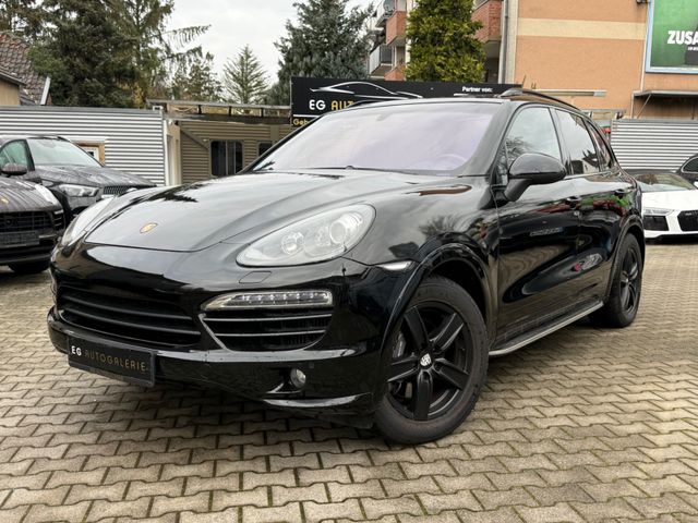 Porsche Cayenne Diesel *SPORT-CHRONO*PANO*AHK*KAMERA