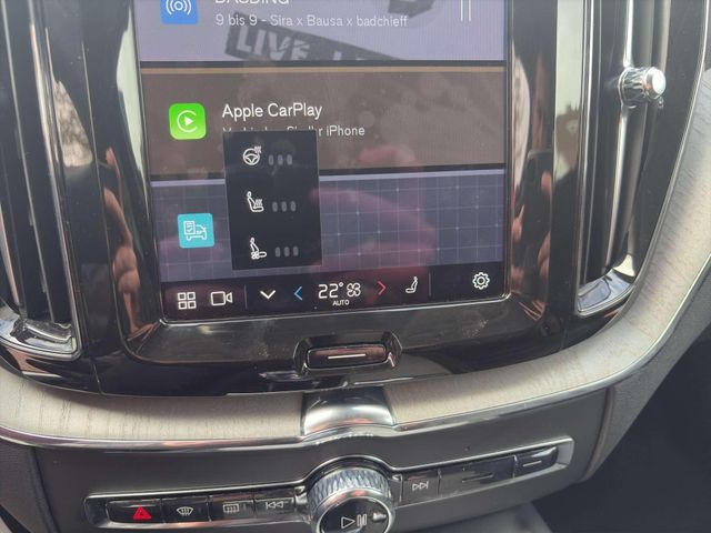 Volvo XC60 B5 AWD Plus Dark