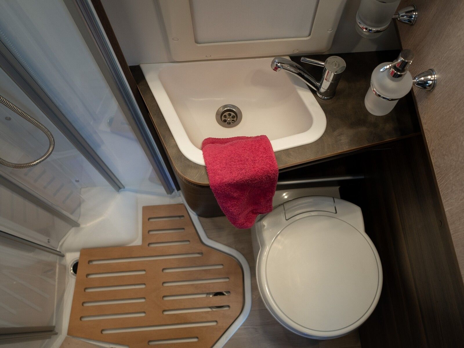 Fahrzeugabbildung Laika Ecovip L 3009 SAT*AHK*Navi/Kamera*Assistenz-Syst