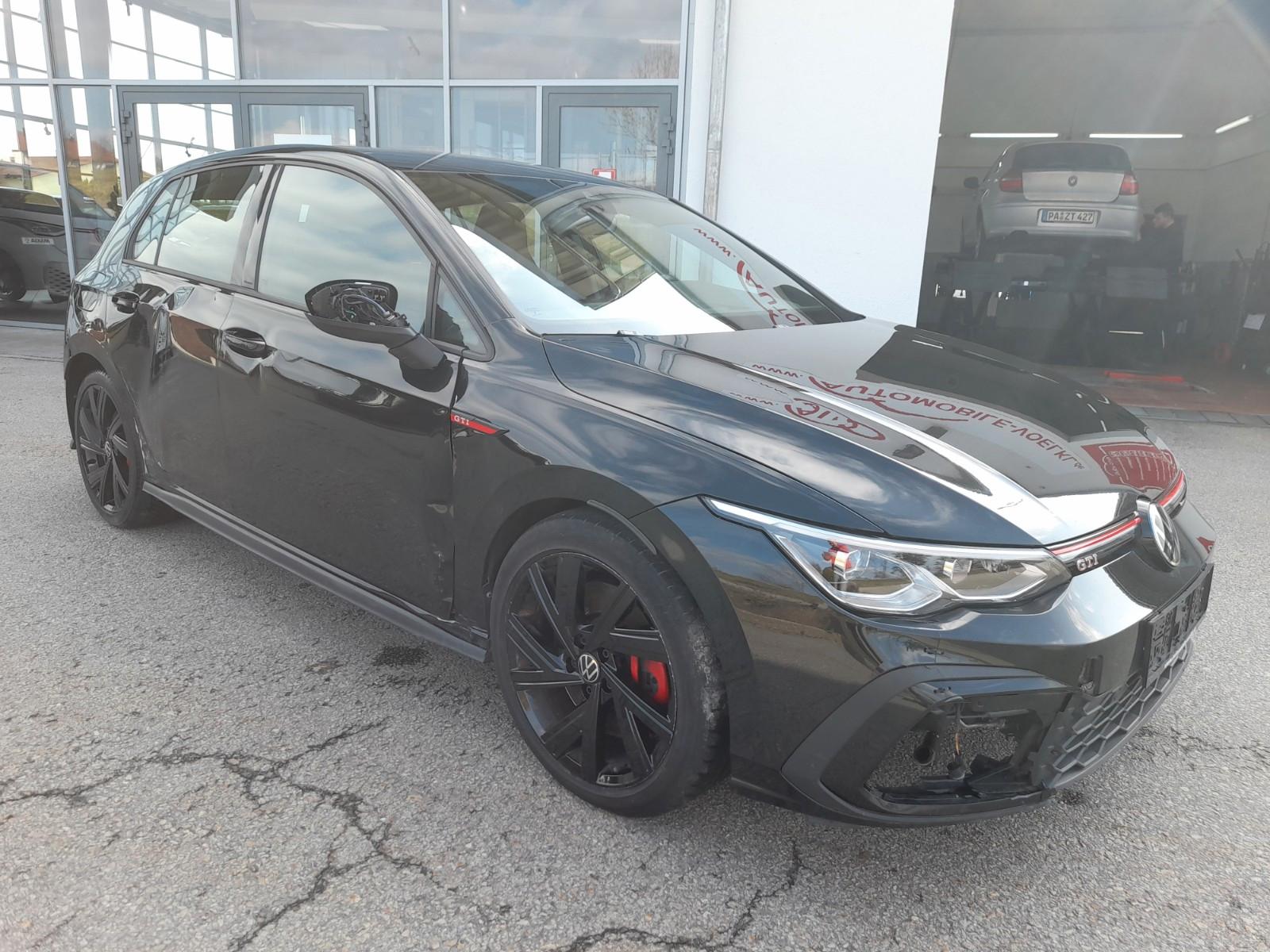 Volkswagen Golf VIII Lim. GTI 2,0 TSI LEDER/LED/SHZG/DIGITA