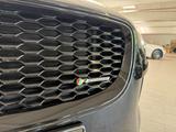 Jaguar E-PACE R-Dynamic SE D180 AWD - VK nur an GEWERBE - Jaguar E-Pace: R Dynamic Se