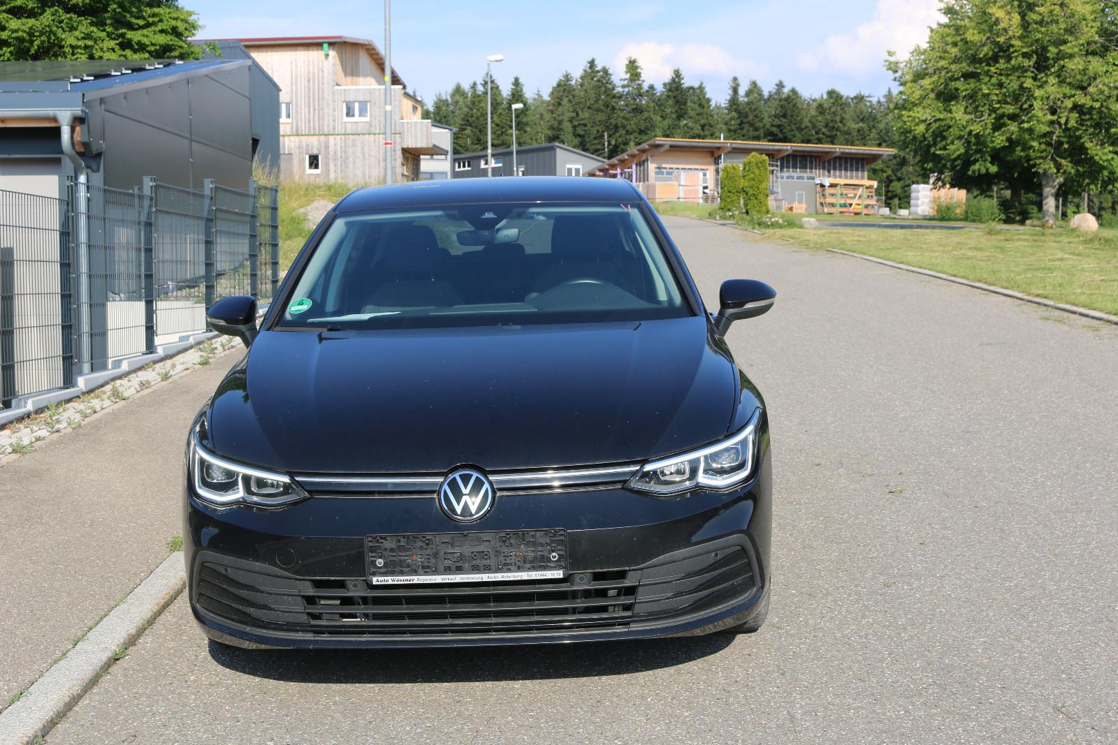 Volkswagen Golf VIII Lim. Life