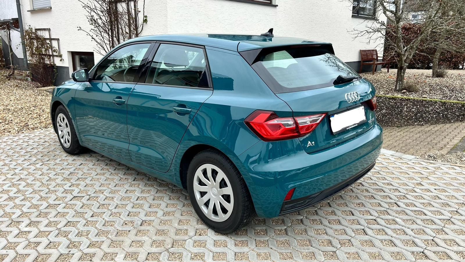 AUDI A1 30 TFSI advanced Sportback advanced