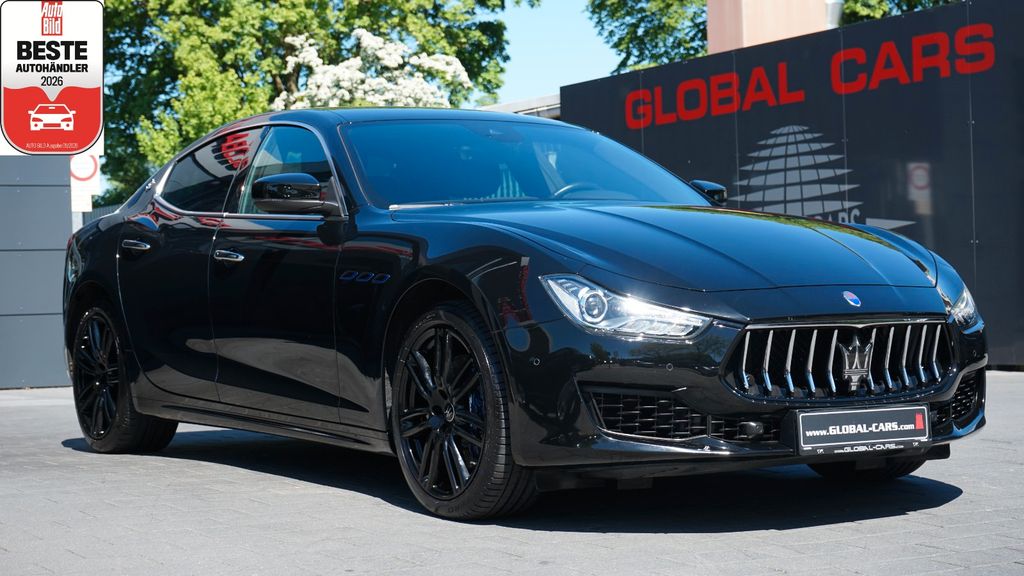 Maserati Ghibli — hlavná fotografia