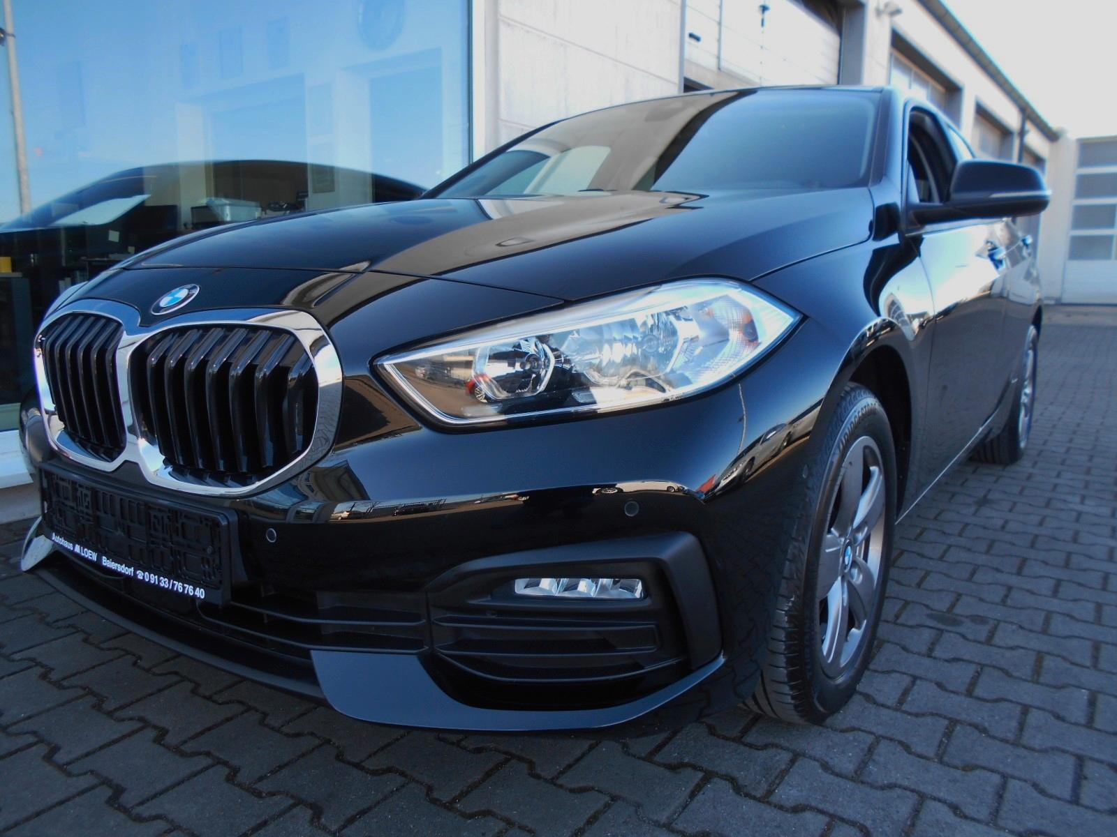 BMW 116iA F40 -NAVI-SPORTSITZE-HIFI-PDC-DAB-CARPLAY-