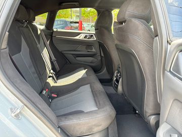 BMW 420d xDrive M Sportpaket HiFi DAB LED RFK Shz