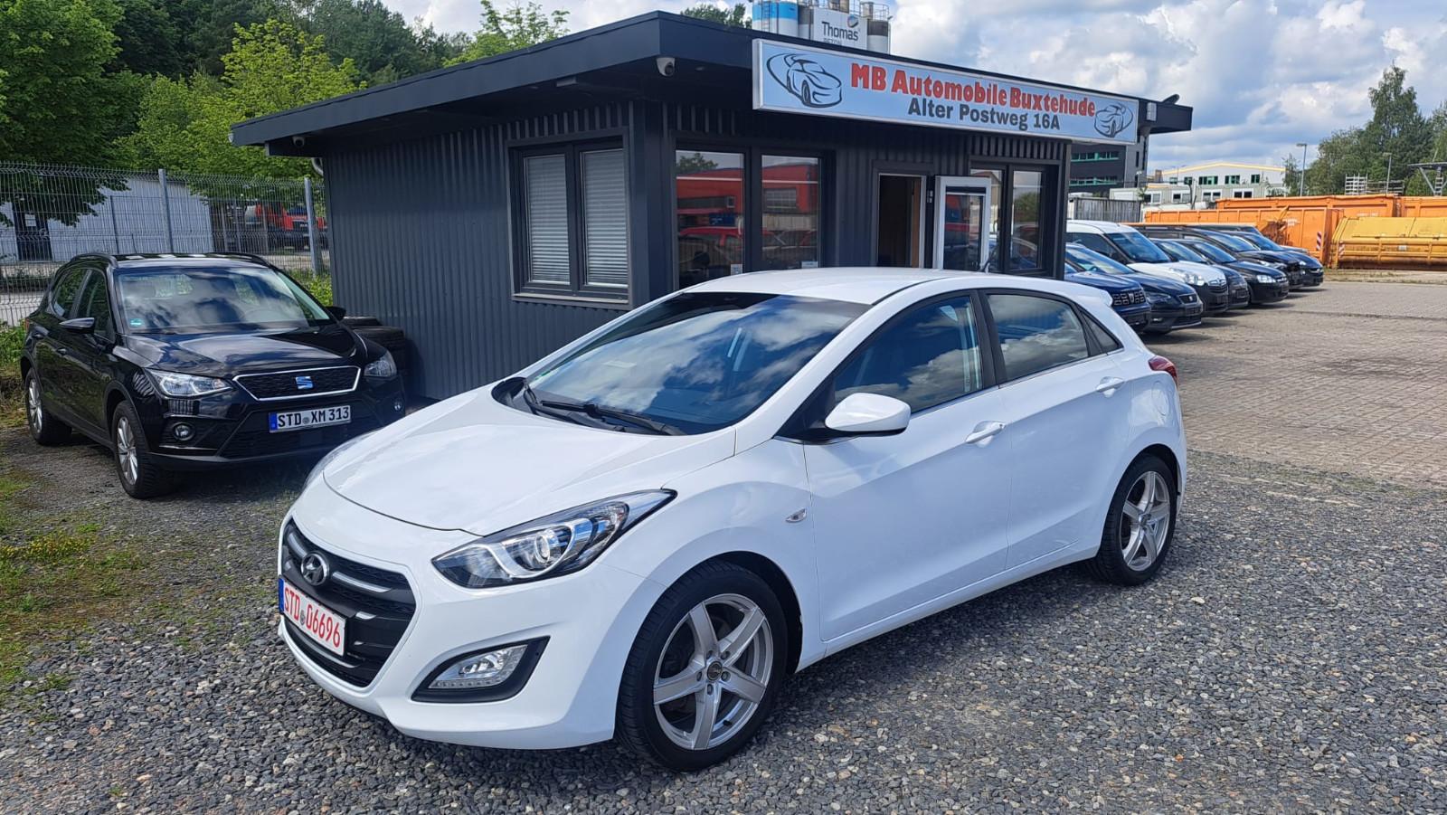 Hyundai i30 blue Trend*PDC*Klima*2.Hand*LEDTempom*Euro6*