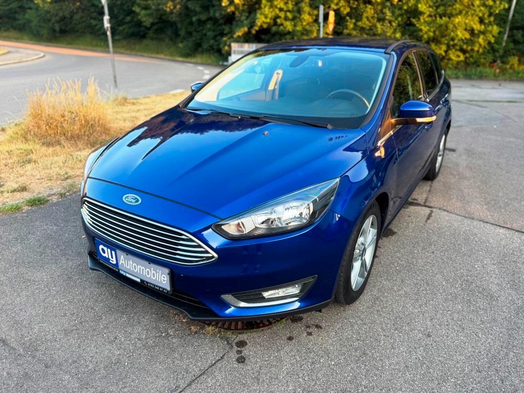 Ford Focus Turnier Titanium *NAVI*KLIMAAUTOMATIK*SHZ*