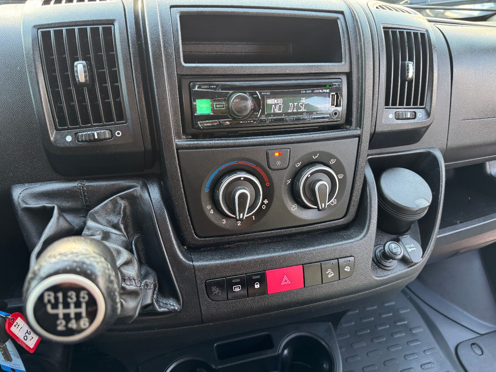 Fahrzeugabbildung Pössl 600 2Win R Plus AHK 1.HAND VOLL SCHECKHEFT