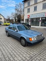 Mercedes-Benz E200 D - gebrauchte Mercedes-Benz E 200 aus dem Jahr 1992