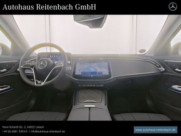 Mercedes E 200 - 5