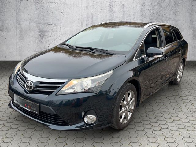 Toyota Avensis 2.2 D-4D Executive*Navi*Kamera*Alcantara