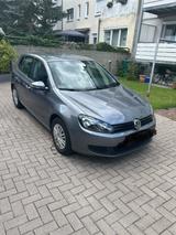 Volkswagen Golf 6 Volkswagen 1,2 Liter 63Kw - Volkswagen Golf mit Benzin-Antrieb: Kleinwagen, 1.6