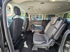 Fahrzeugabbildung Tourneo Connect Kombi 310 L1 Titanium 170