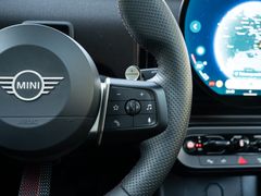 MINI Cooper S – 24 / 32