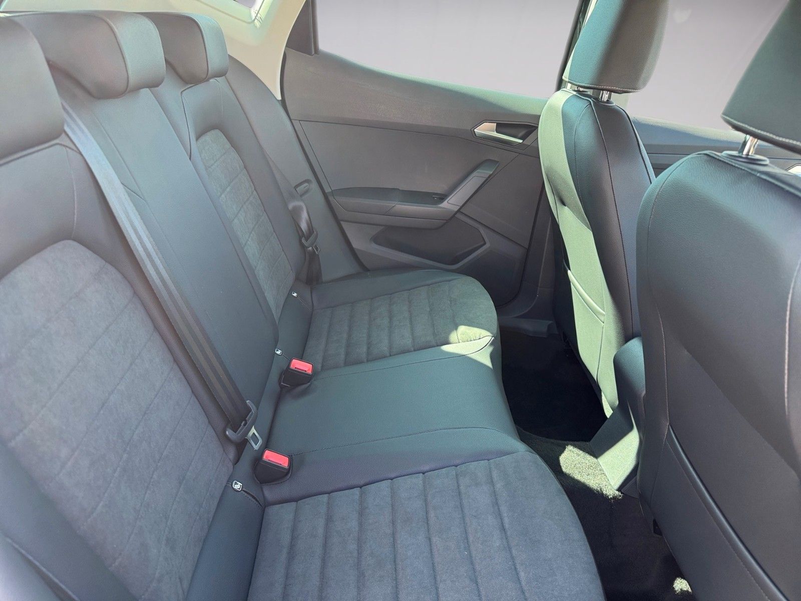 Fahrzeugabbildung SEAT Arona Style 1.0TSI