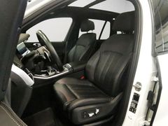 BMW X5 xDrive 30d M Performance Live Cockpit LED AHK