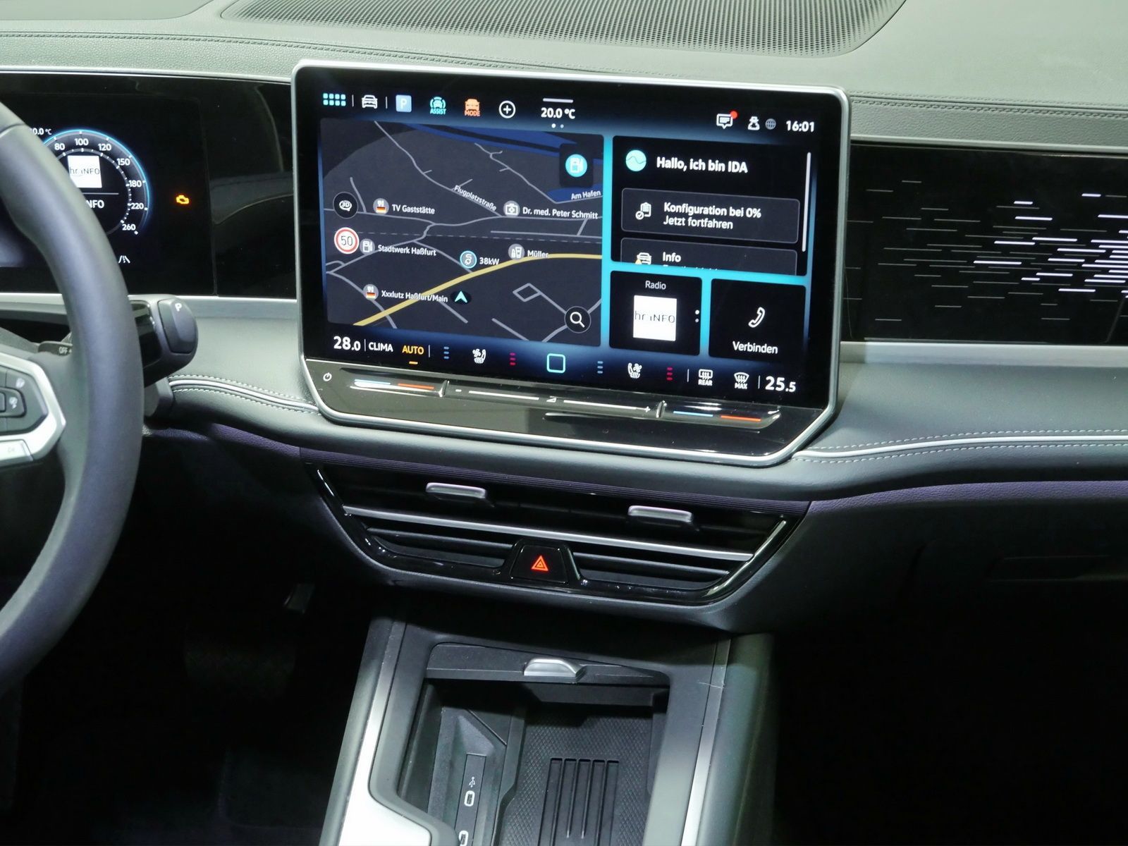 Volkswagen Passat Variant - Bild 6