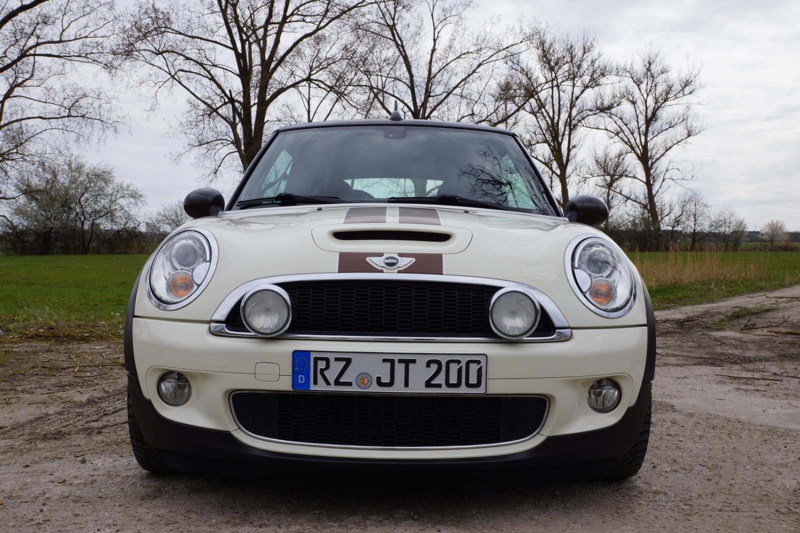 MINI Cooper S Cabrio *Akrapovic* *Harman Kardon*