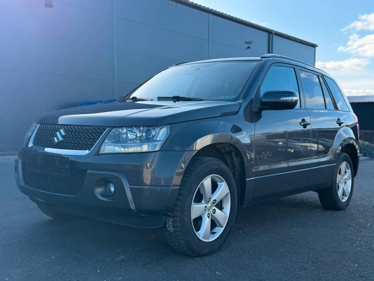 Suzuki Grand Vitara 2.4 VVT AUTOMAT