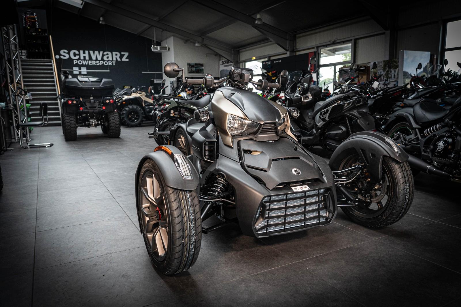 Can-Am Ryker 900 ACE