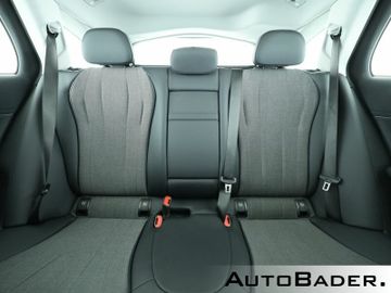 Mercedes E 220 - 9