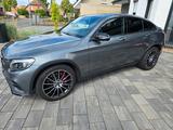 Mercedes-Benz GLC 350 d 4MATIC Coupé AMG 1. Hand  - mit Diesel-Antrieb: Coupe, Grau, Head-Up Display