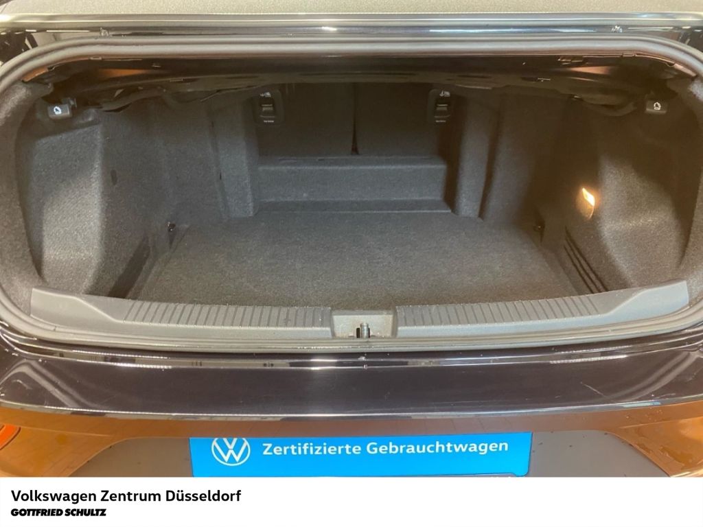 Volkswagen T-Roc - Bild 8