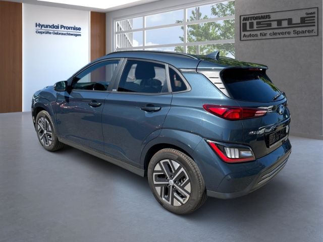Fahrzeugabbildung Hyundai KONA Trend Elektro 2WD El. Panodach Navi Soundsy