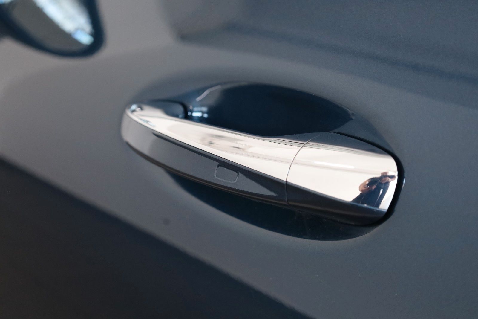Fahrzeugabbildung Mercedes-Benz CLA 250e AMG Line  TLeder,Navi,LED,ParkPaket,AHK