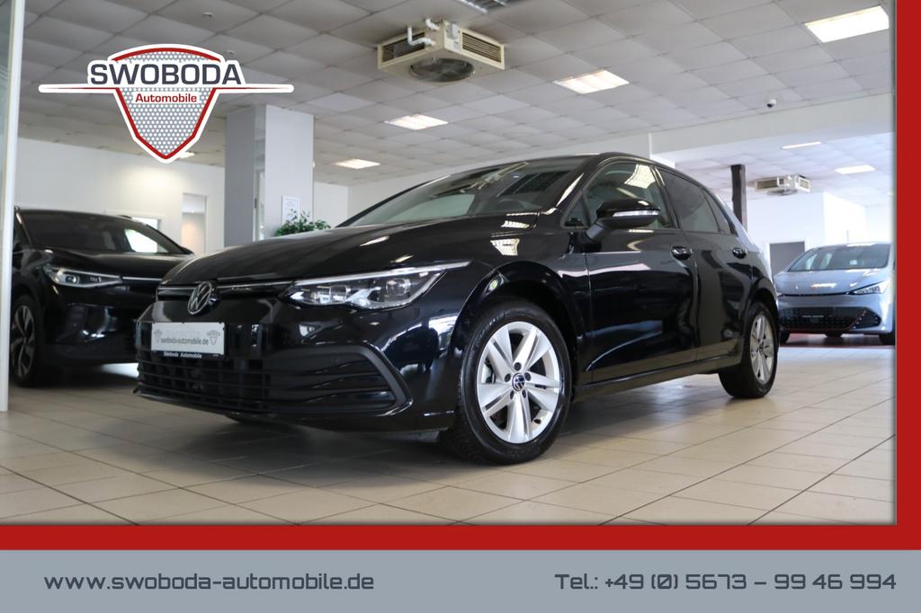Volkswagen Golf VIII Lim Life Virtual DAB Lane Assistent 2023