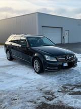 Mercedes-Benz Mercedes Benz C class 220 CDI 176500 - Mercedes-Benz 220: Automatik, Cdi